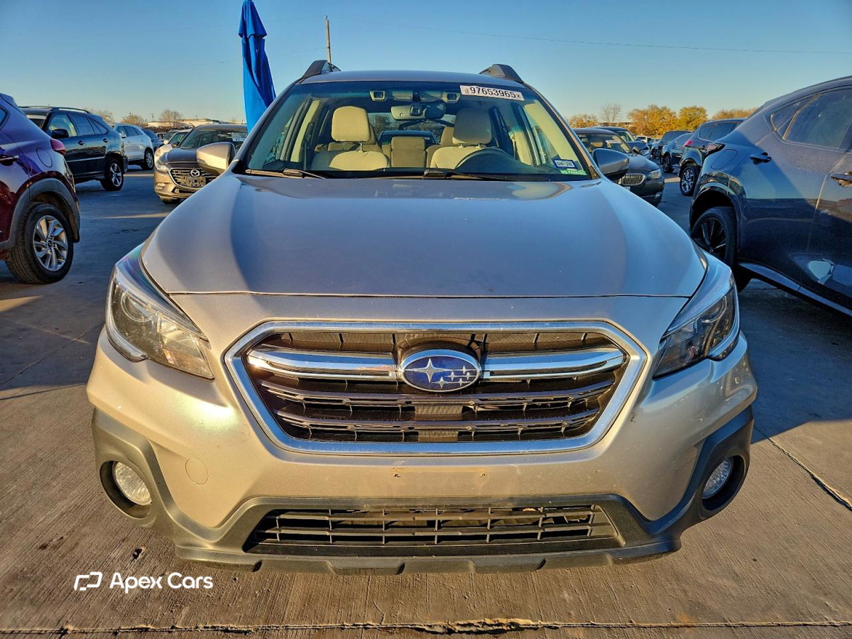 Subaru Outback 2018