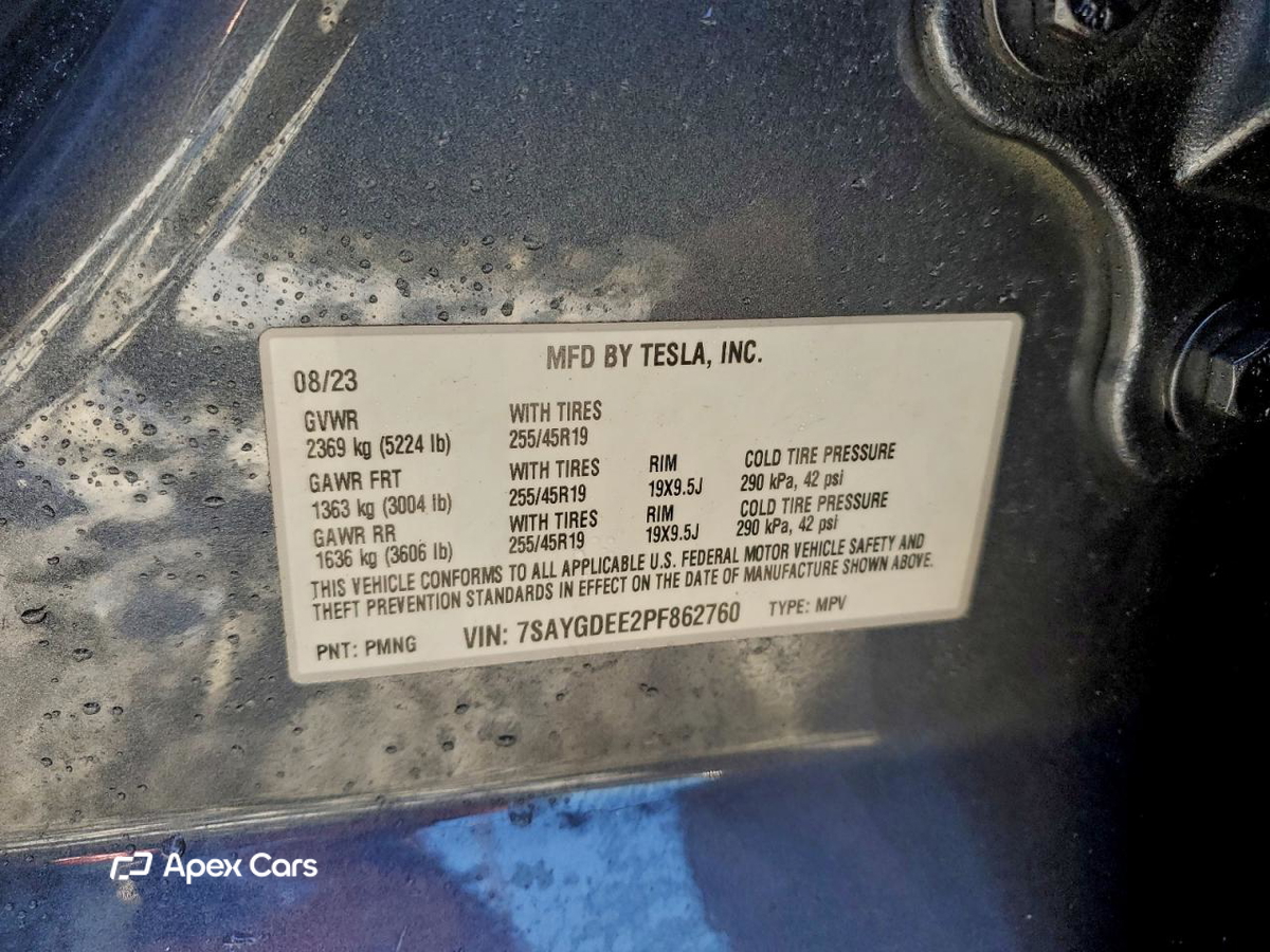 Tesla Model Y 2023