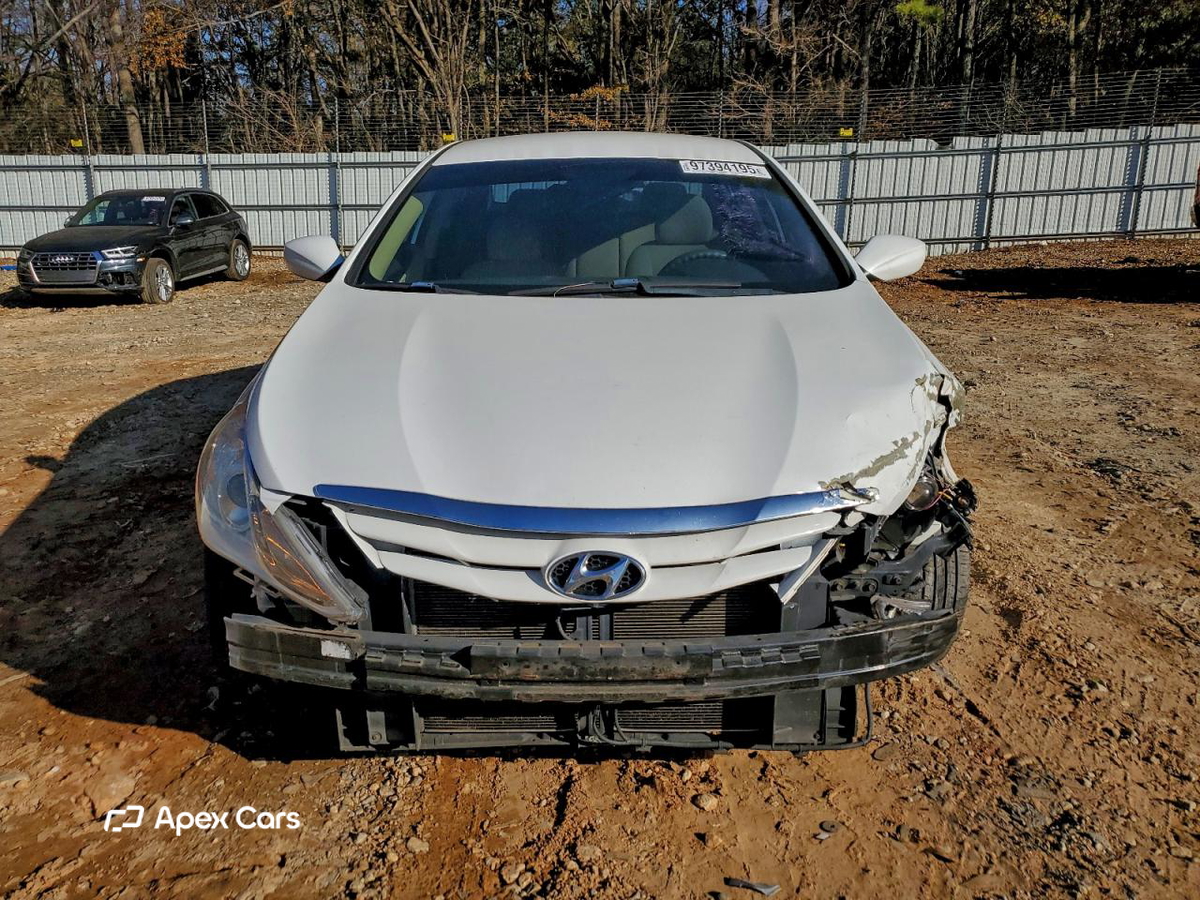 Hyundai Sonata 2011
