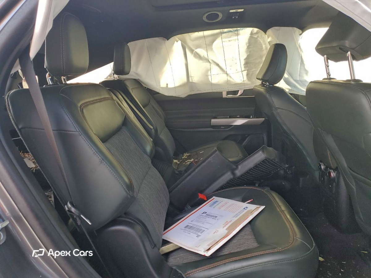 Ford Explorer 2023