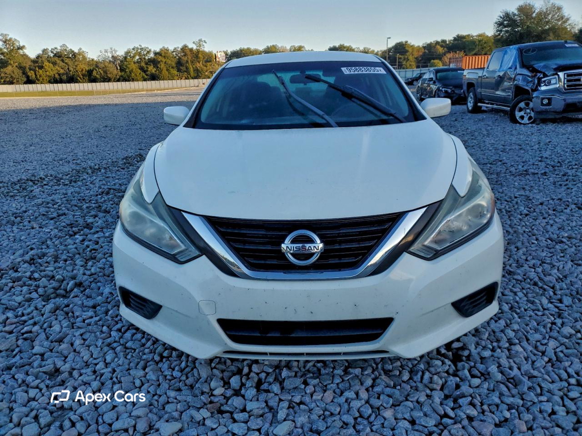 Nissan Altima 2018