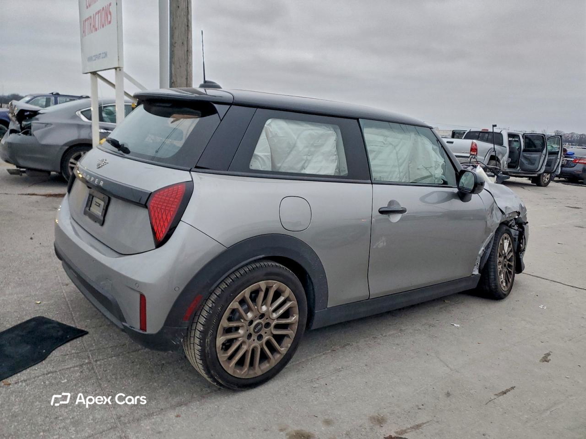 MINI Cooper 2025