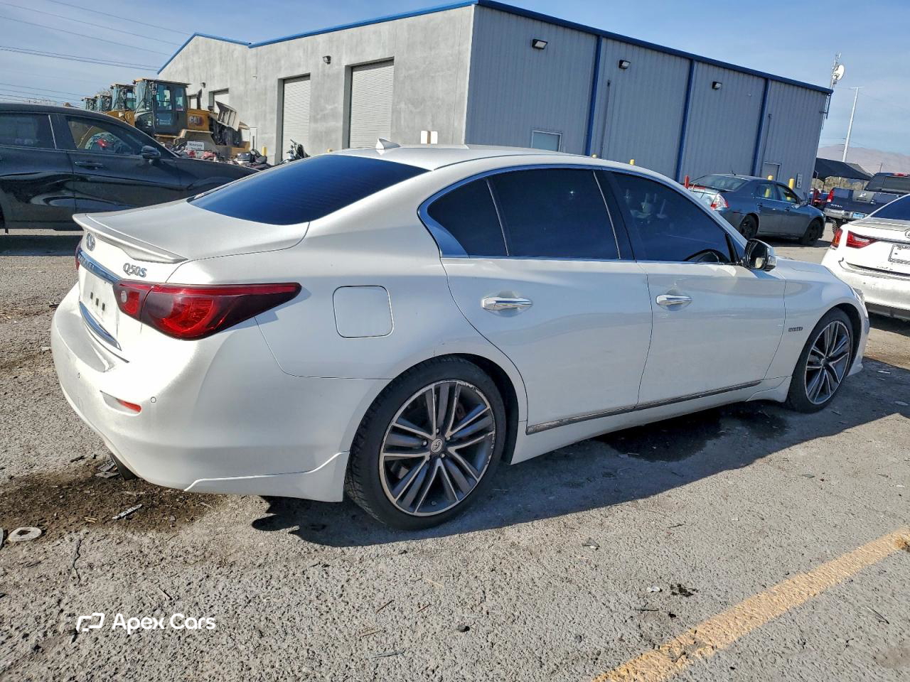 Infiniti Q50 2015