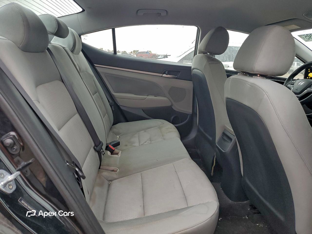 Hyundai Elantra 2017