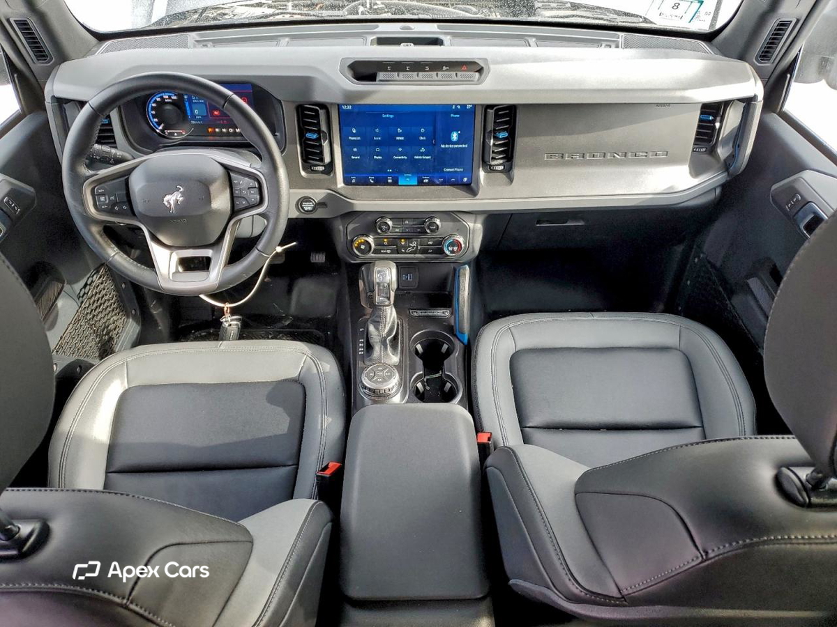 Ford Bronco 2024