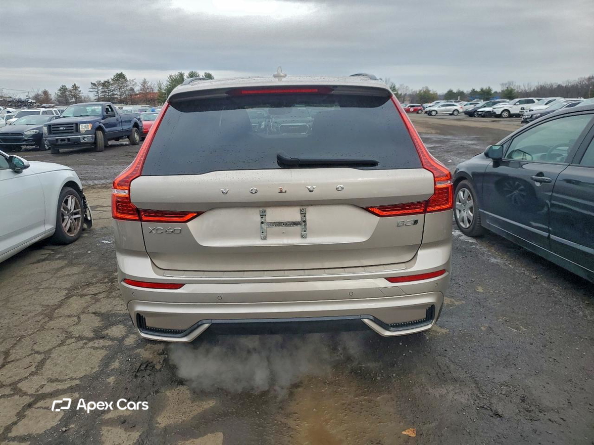 Volvo XC60 2023
