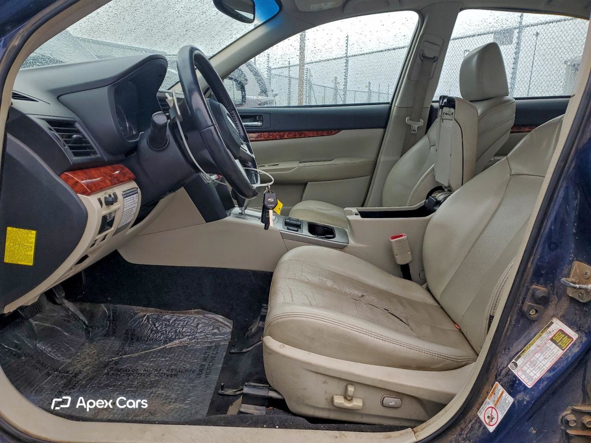 Subaru Legacy 2011