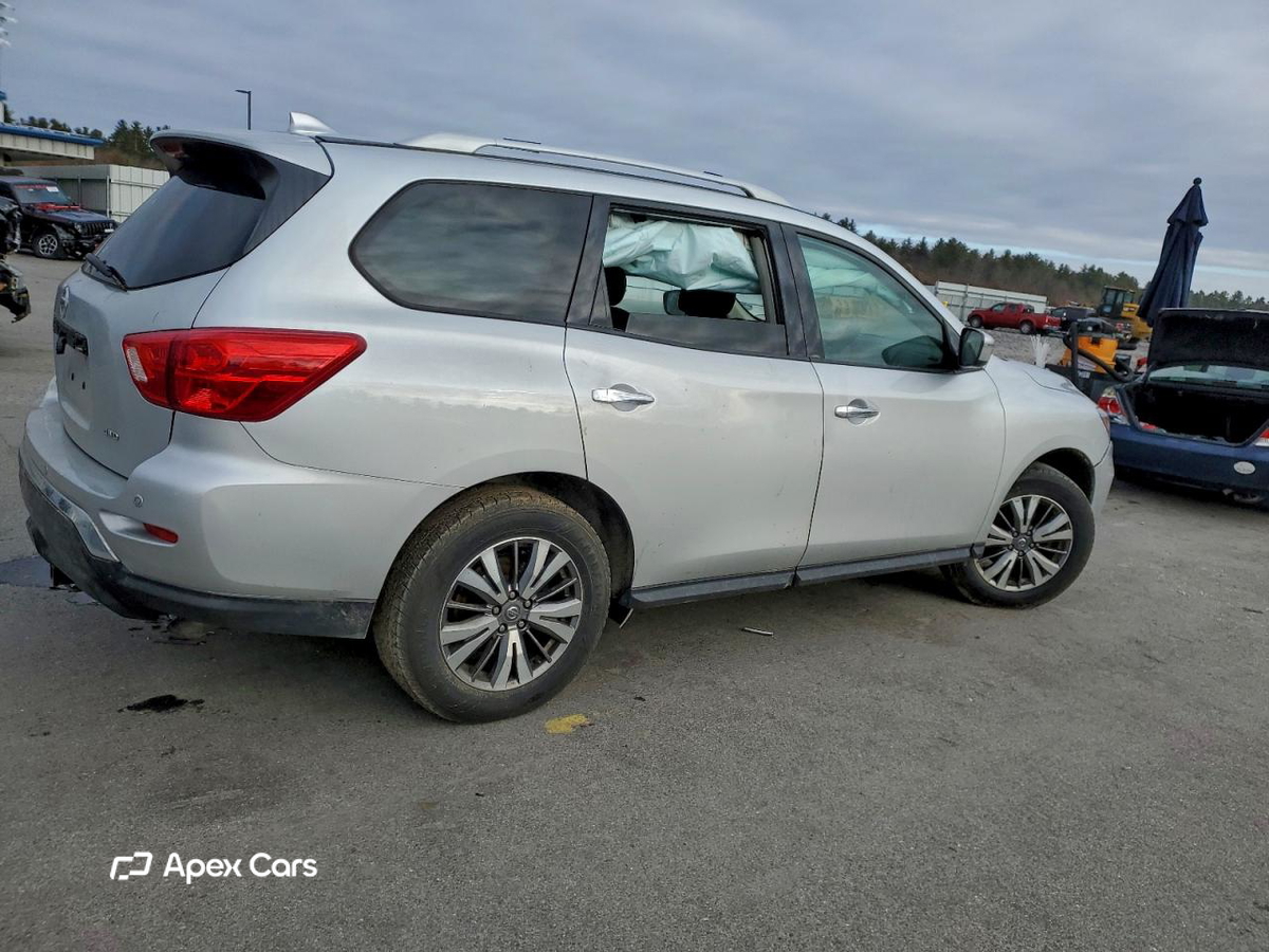 Nissan Pathfinder 2019