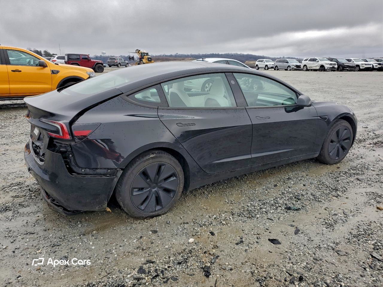 Tesla Model 3 2025