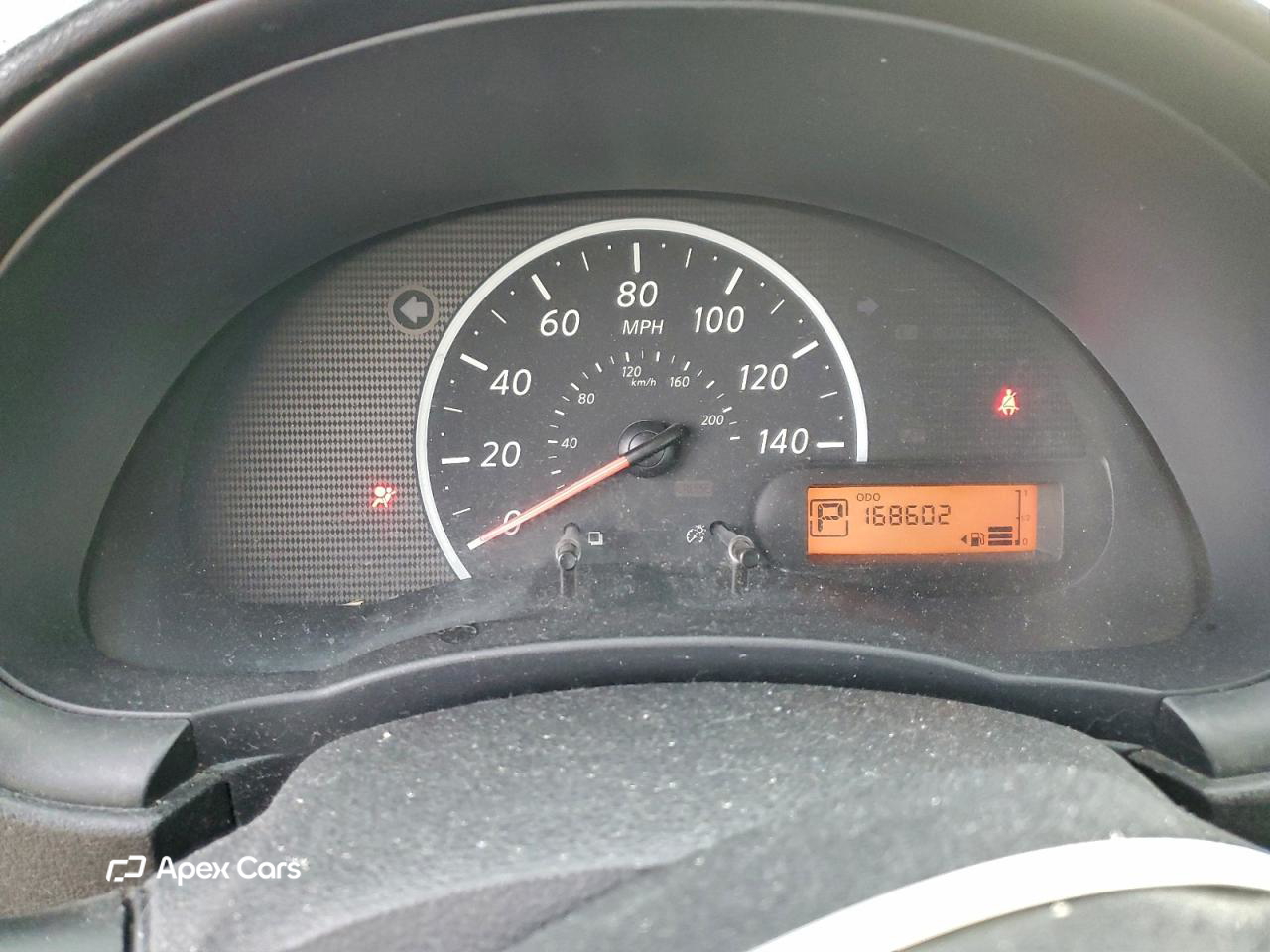 Nissan Versa 2012