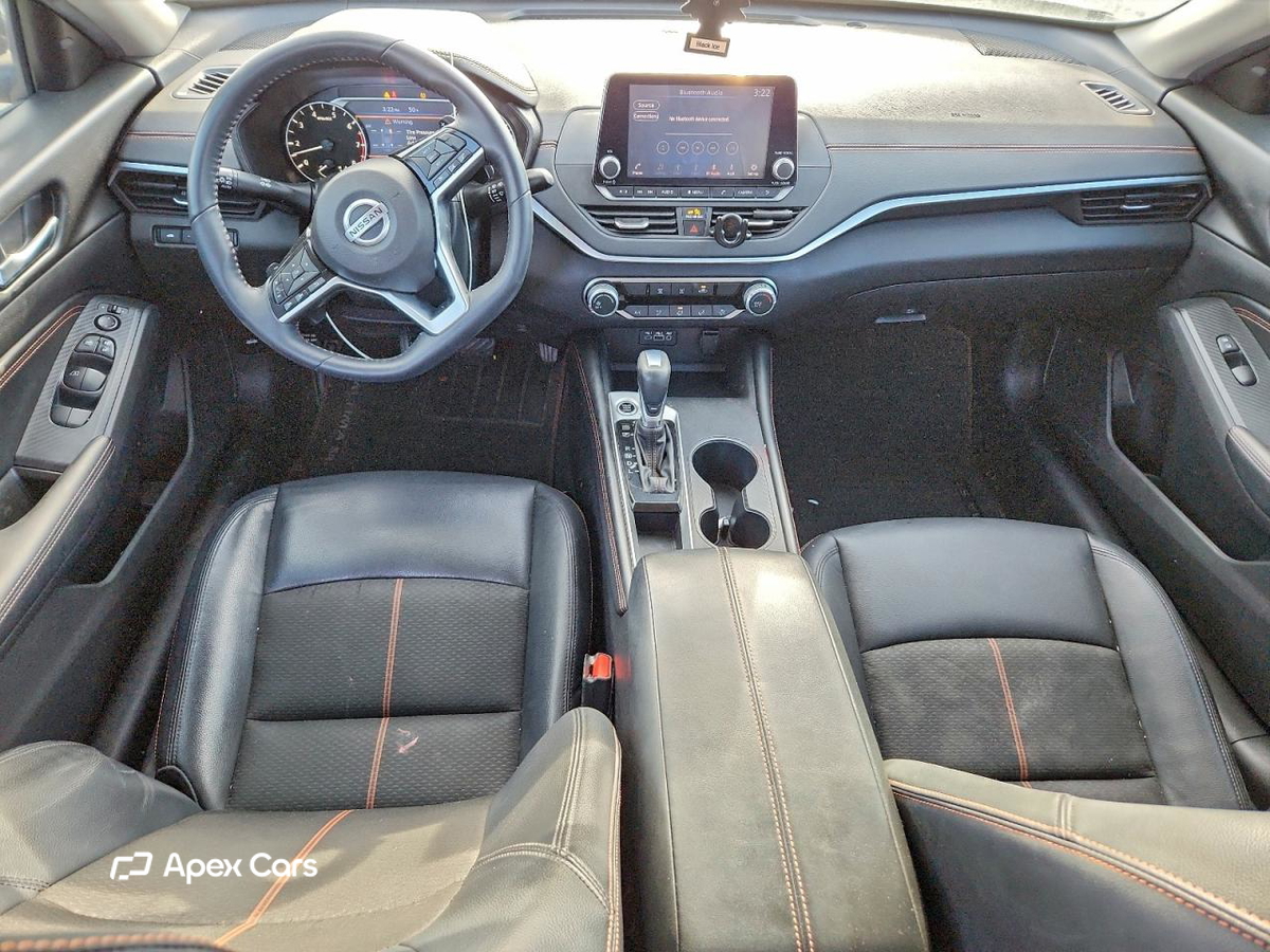 Nissan Altima 2020