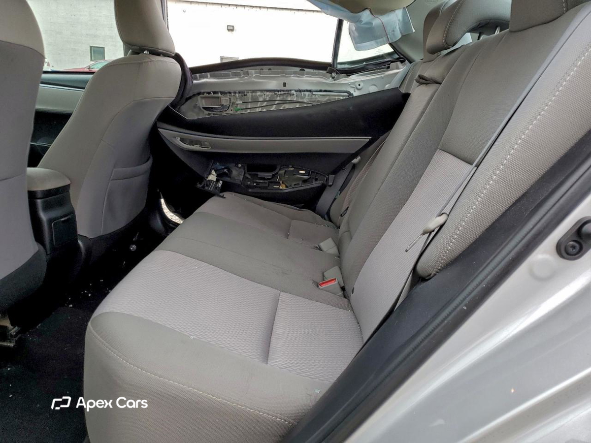 Toyota Corolla 2015