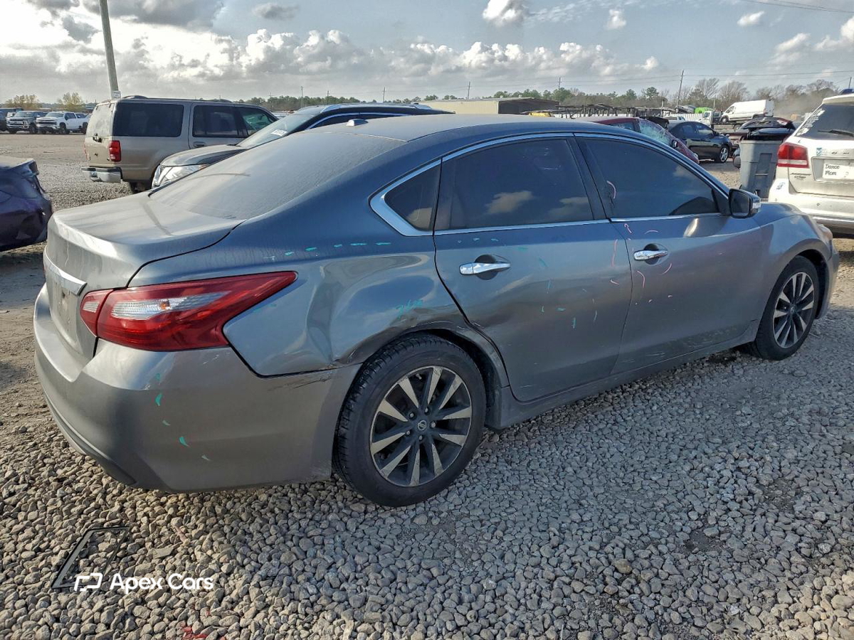 Nissan Altima 2018
