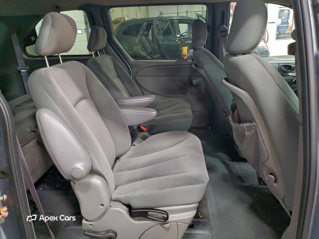 Dodge Caravan 2004