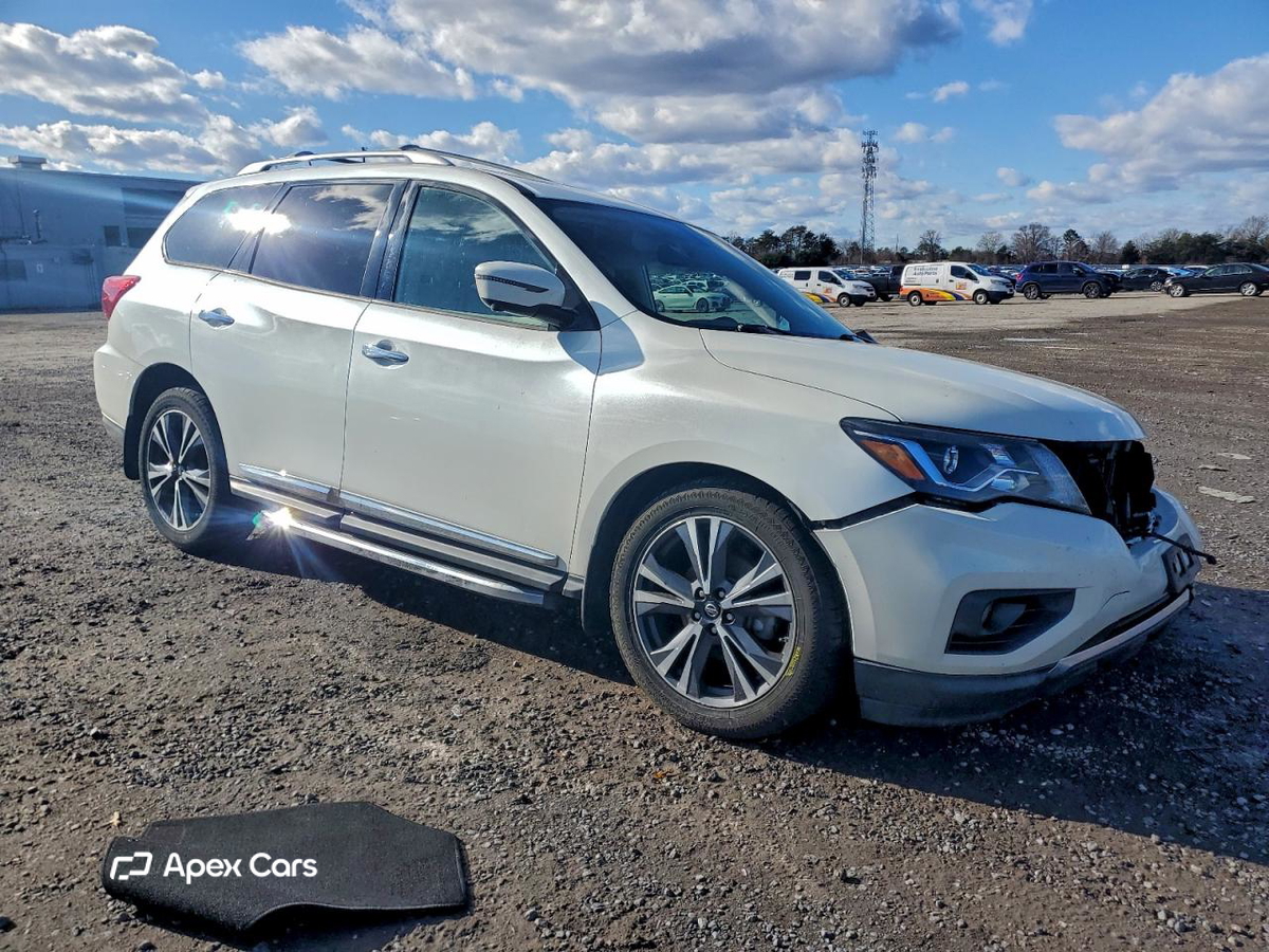 Nissan Pathfinder 2018