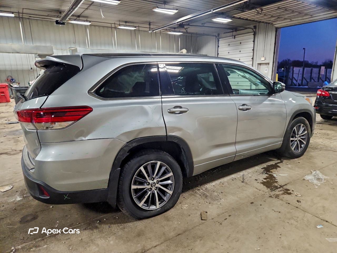 Toyota Highlander 2018