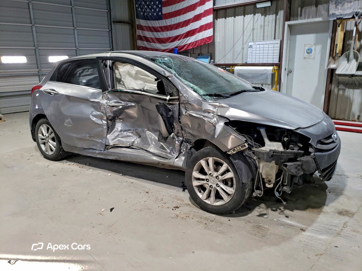 Hyundai Elantra 2013