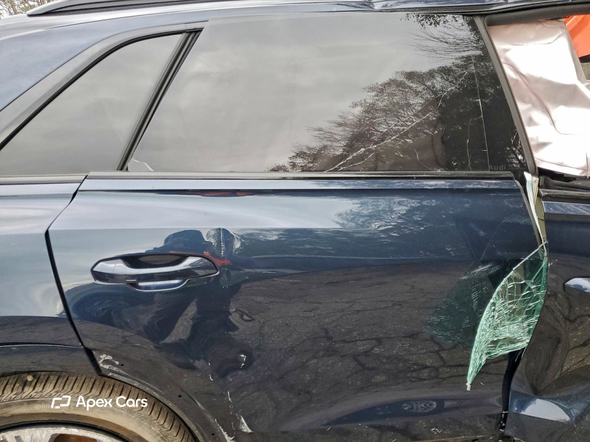 Audi Q8 2025