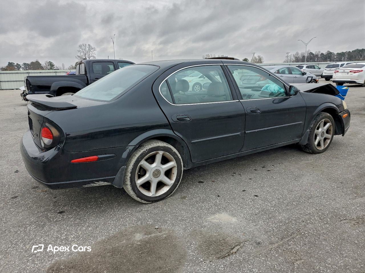 Nissan Maxima 2000