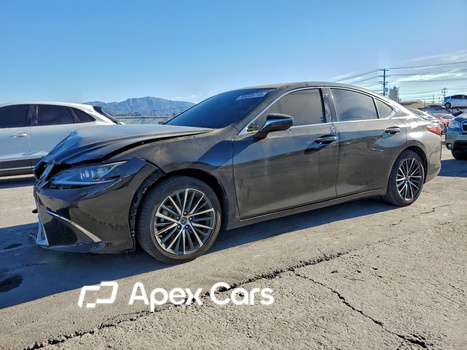 Lexus ES 2023 - Image 1 of 13