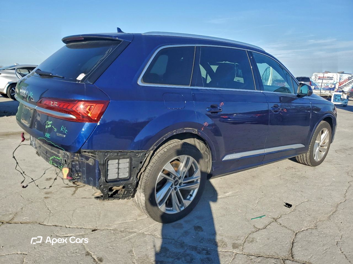 Audi Q7 2021