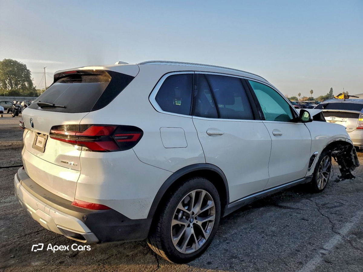BMW X5 2024