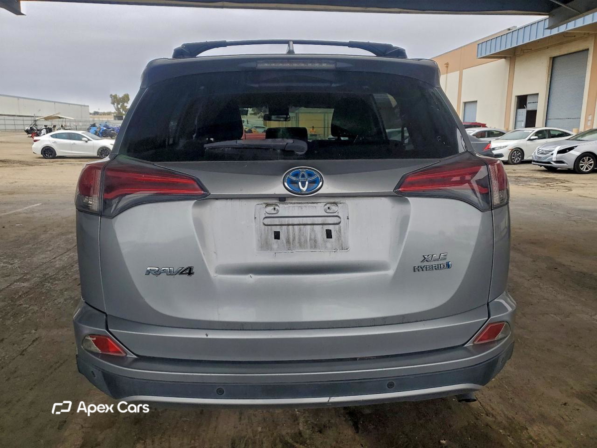 Toyota  2017