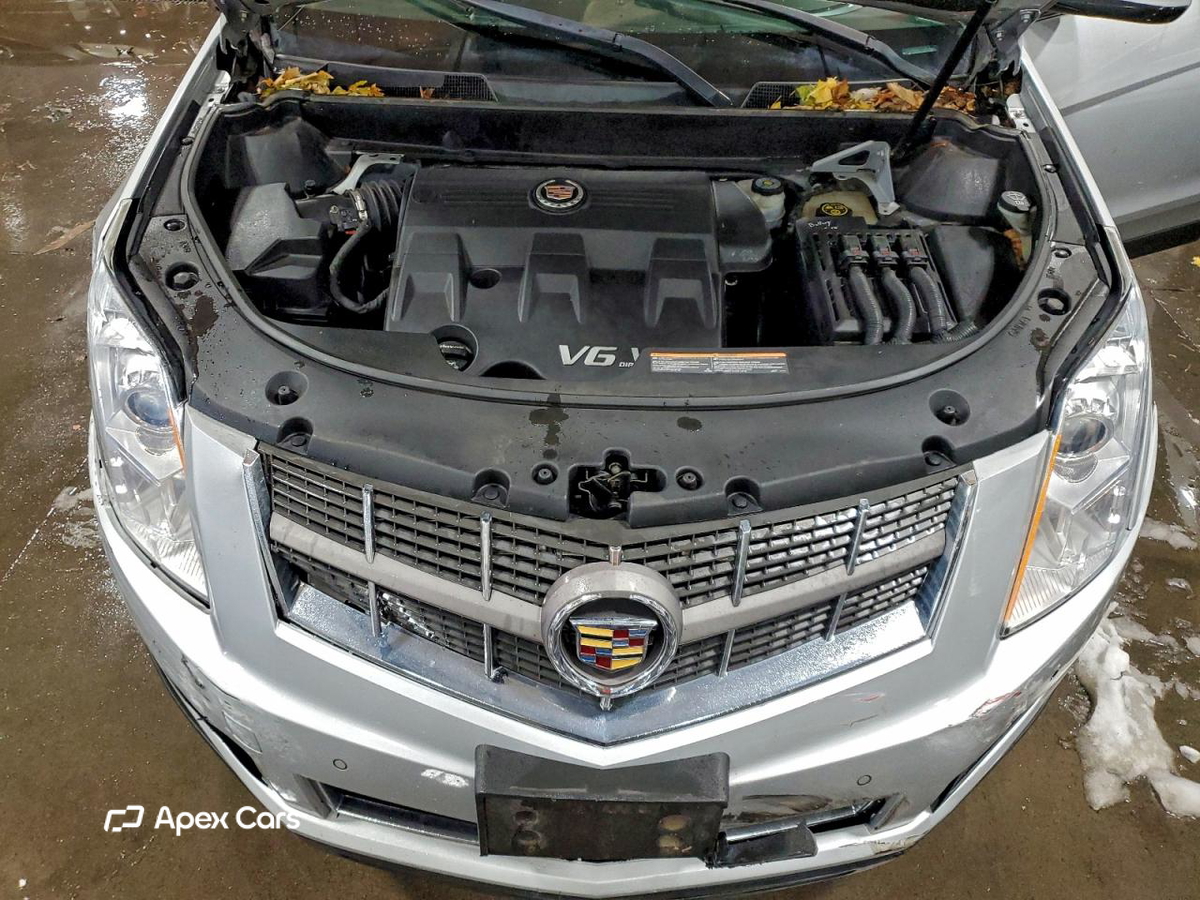 Cadillac SRX 2012