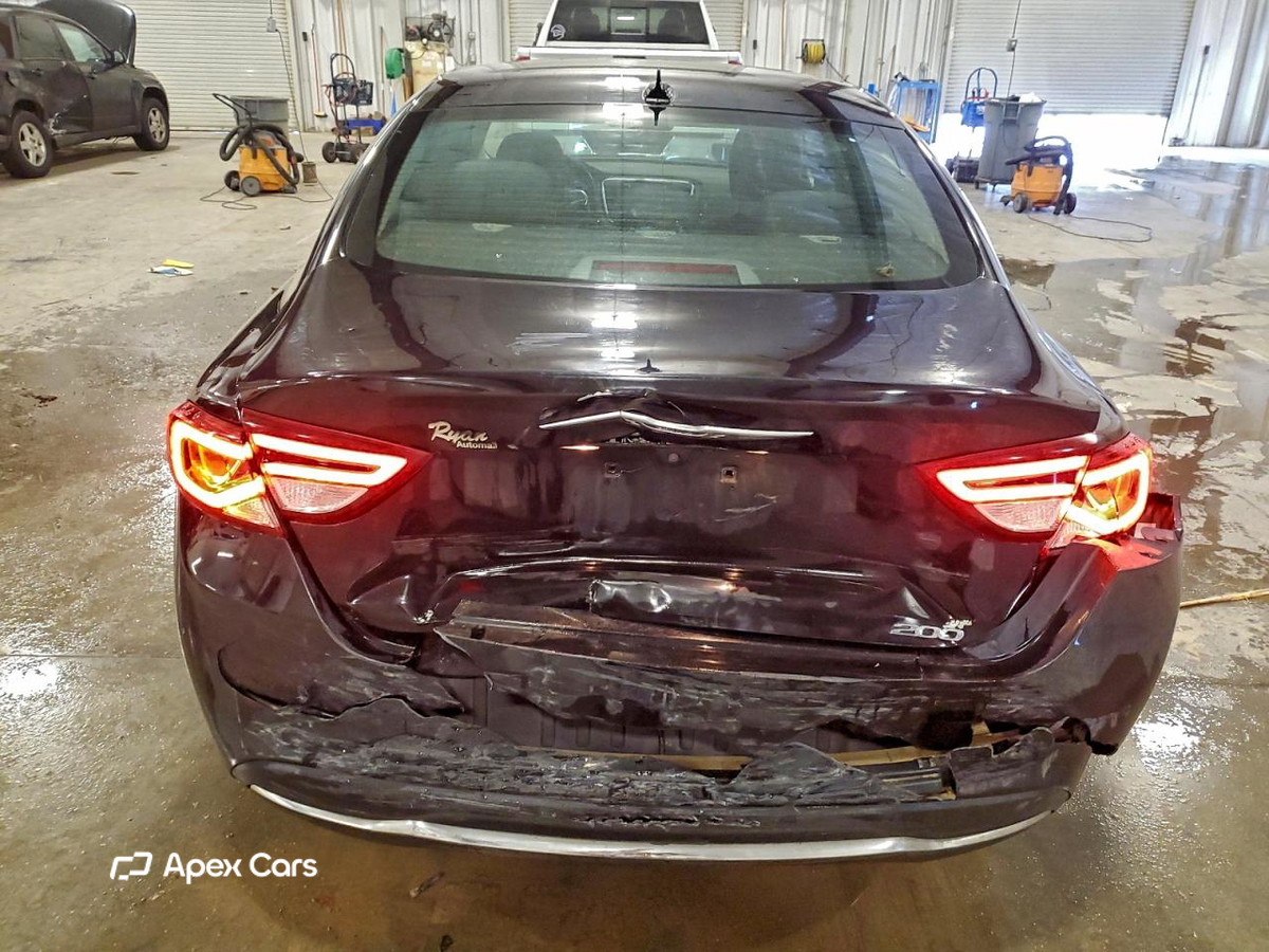Chrysler 200 2016