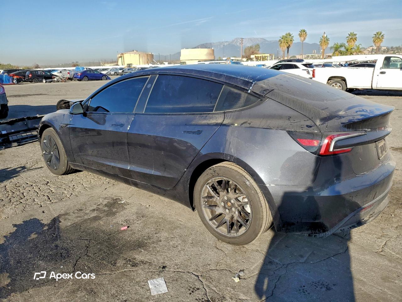 Tesla Model 3 2024