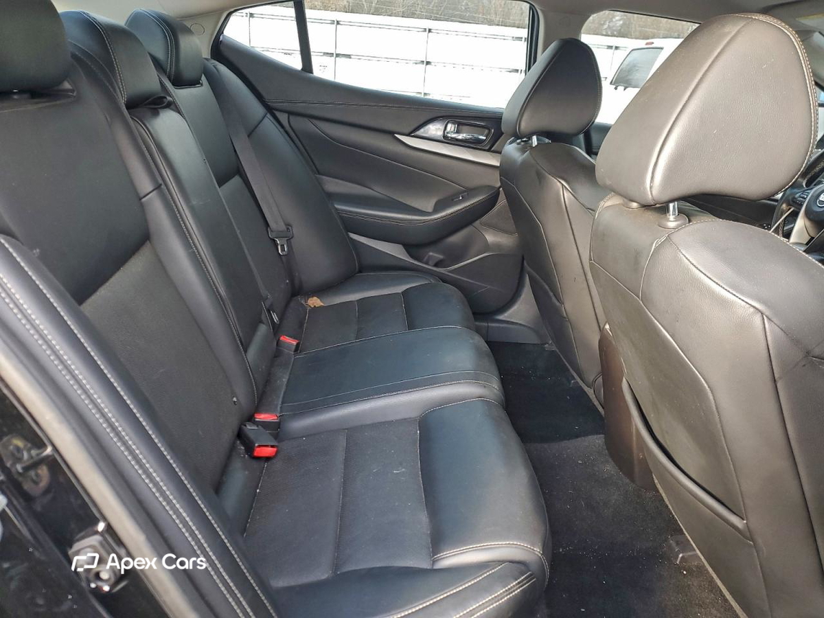 Nissan Maxima 2018