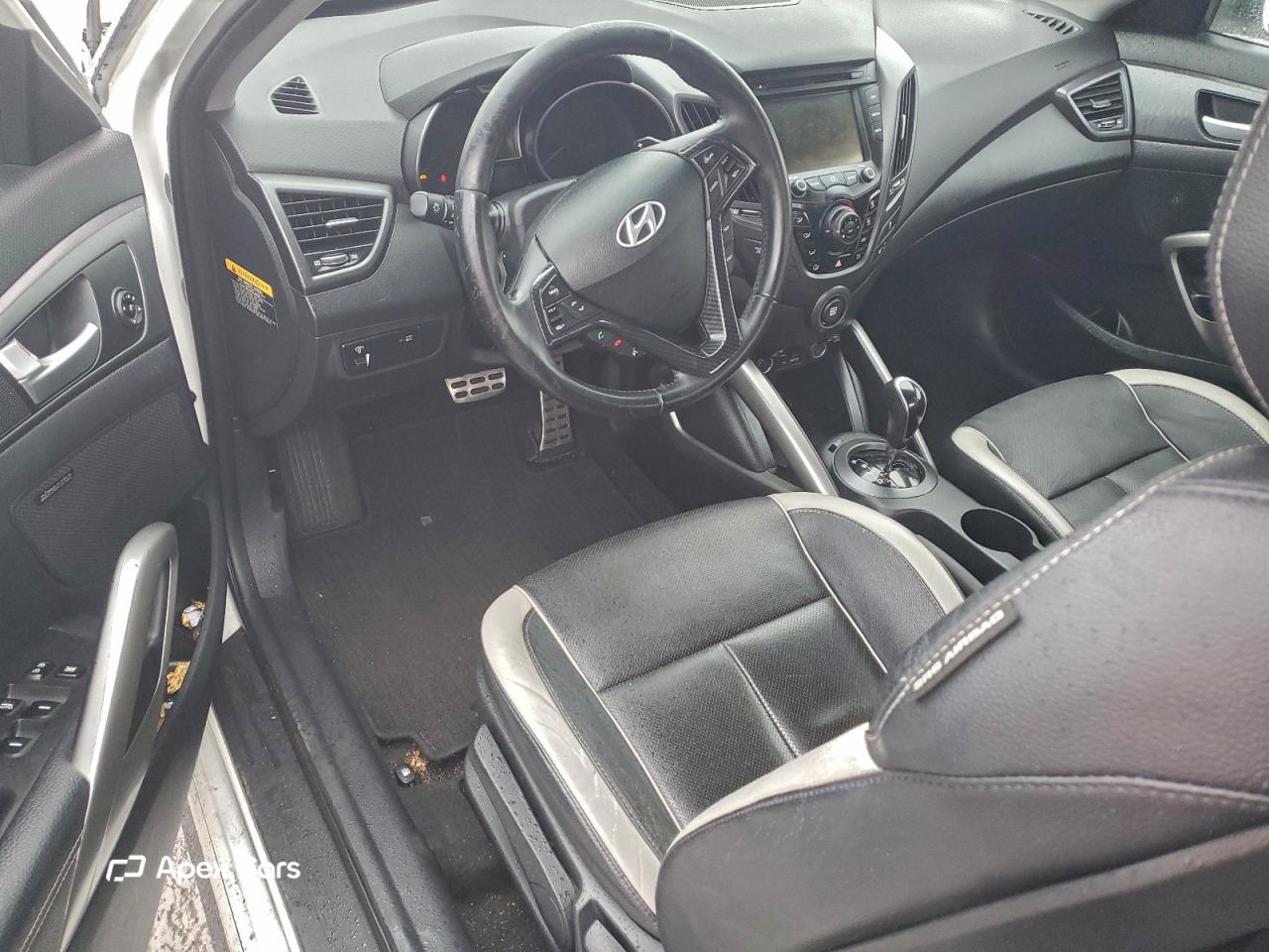 Hyundai Veloster 2013