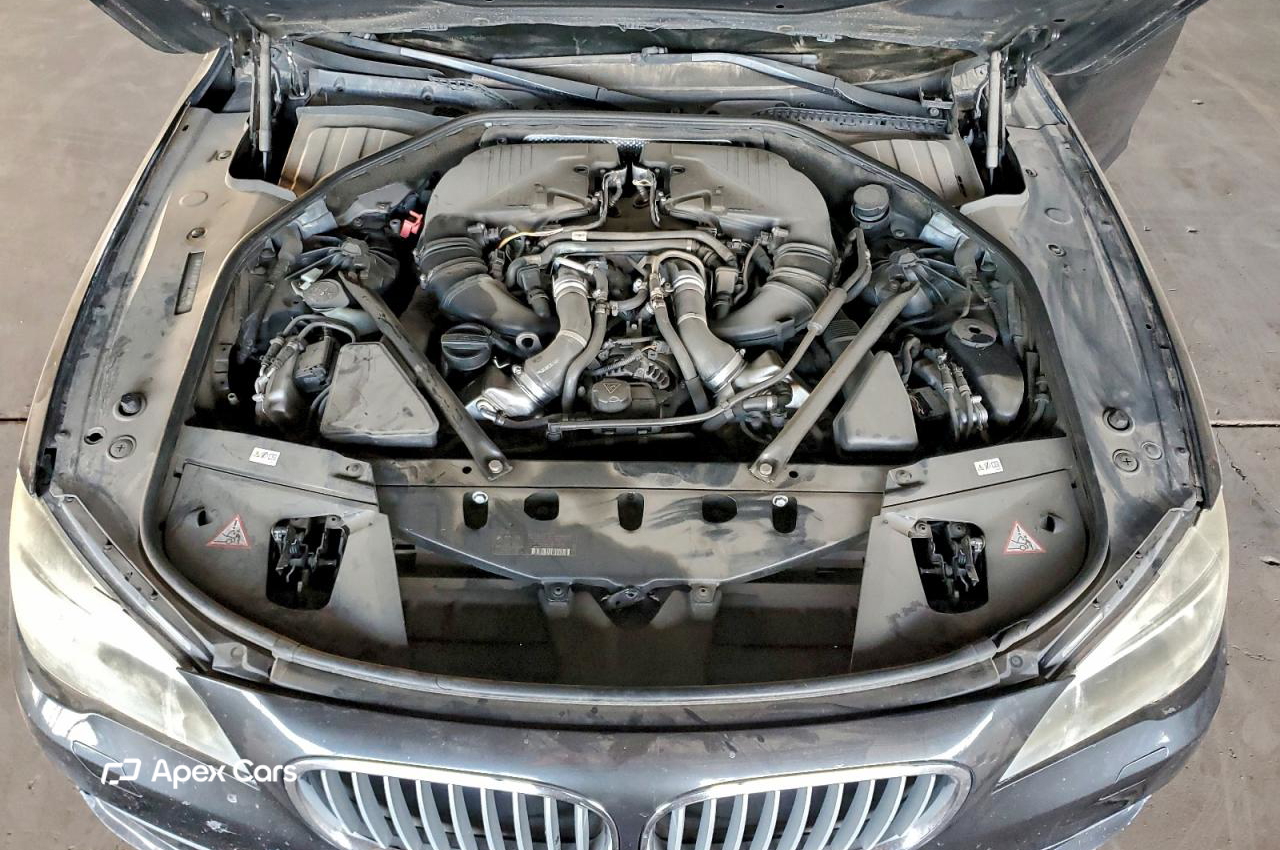 BMW Series 7 2013