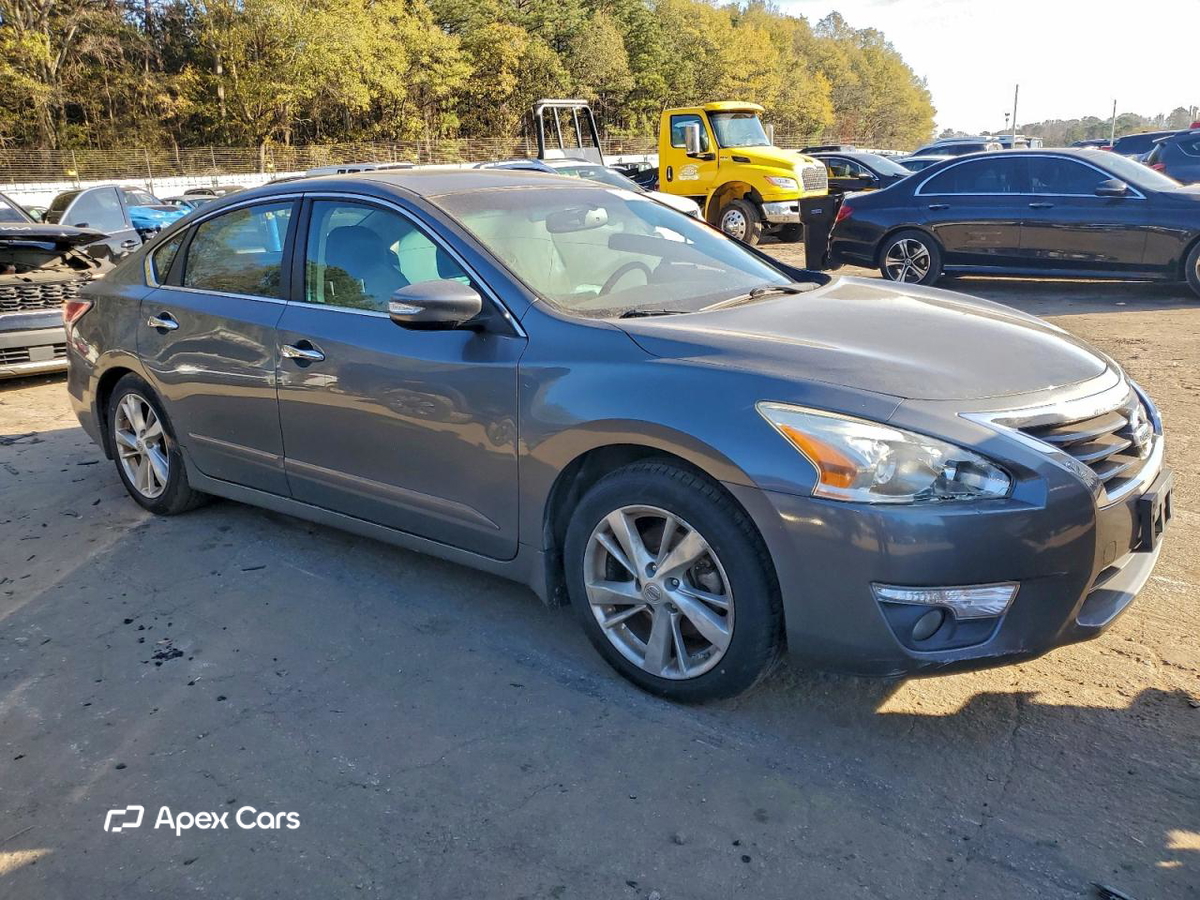 Nissan Altima 2015