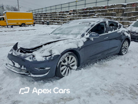Tesla Model 3 2020 - Image 1 of 12