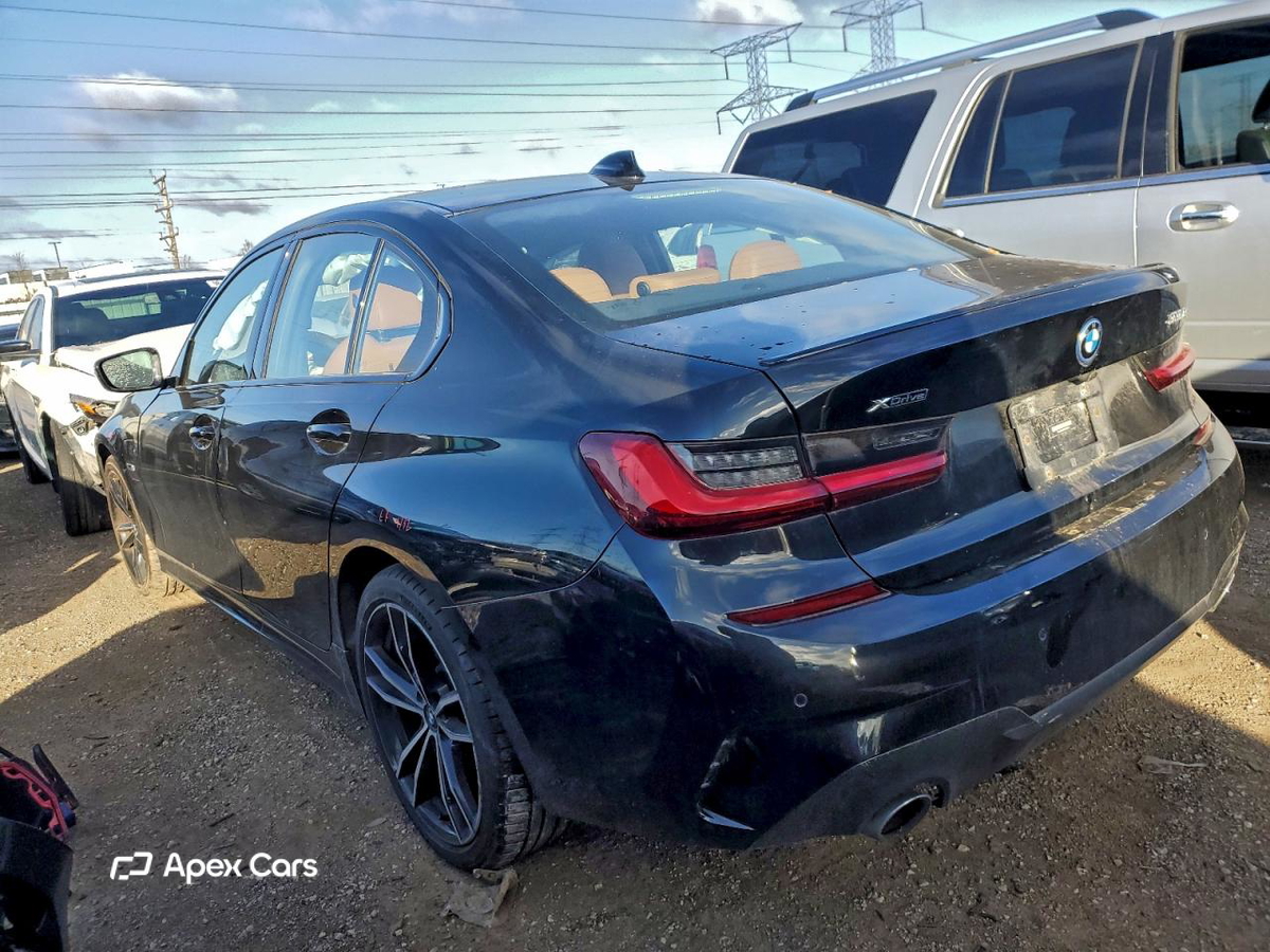 BMW Series 3 2022