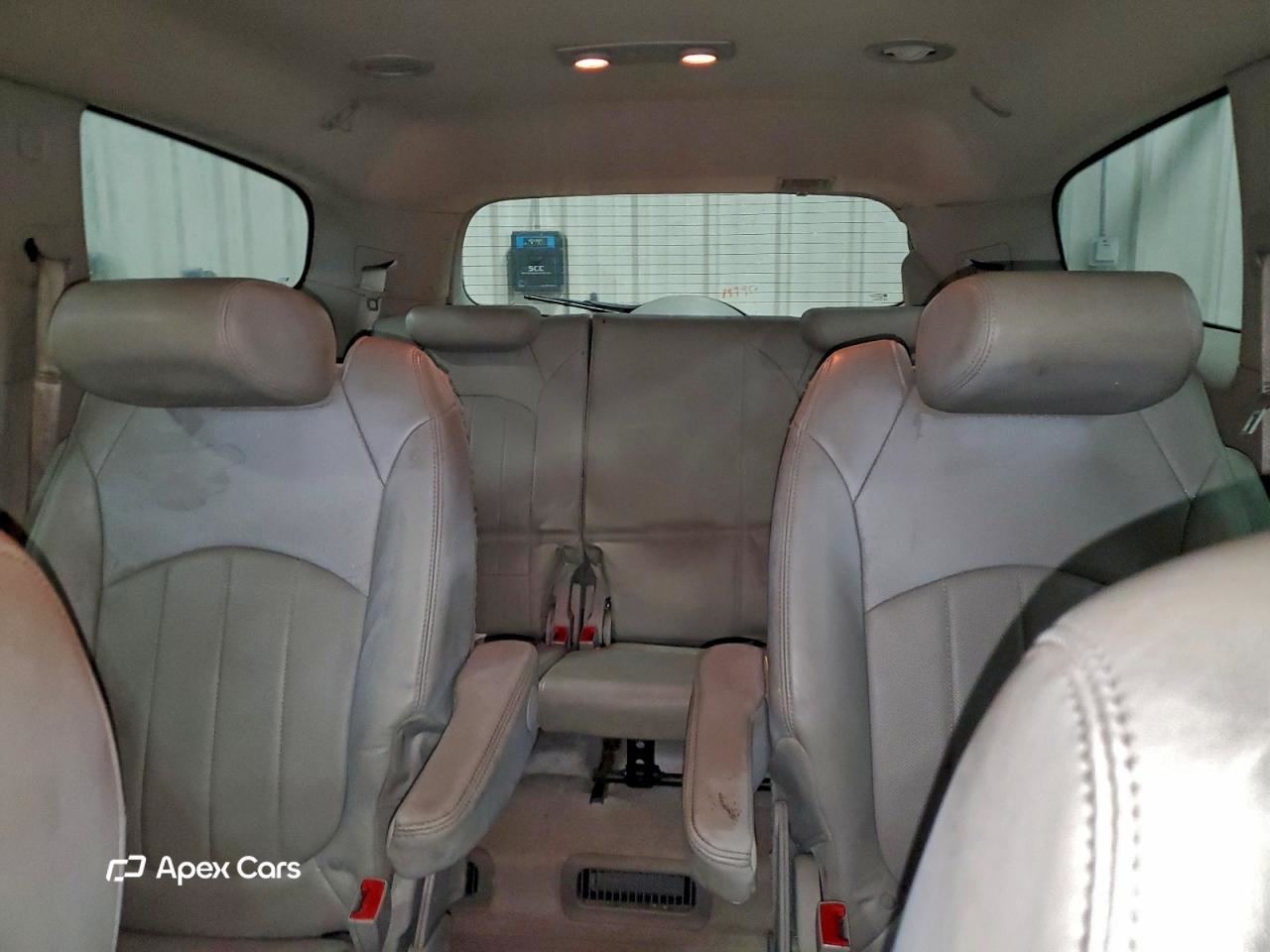 Buick Enclave 2011