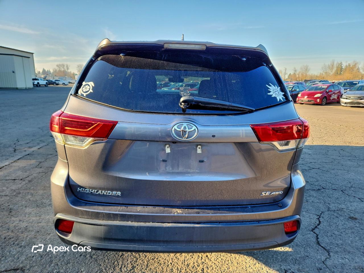 Toyota Highlander 2018