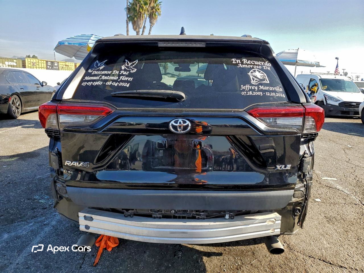 Toyota RAV 4 2021
