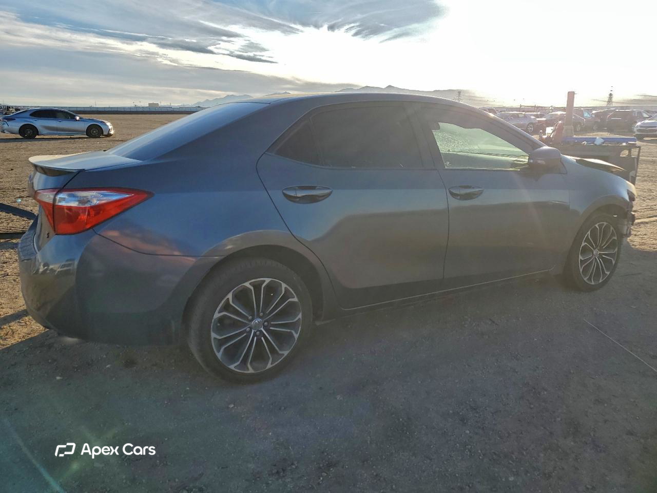 Toyota Corolla 2015