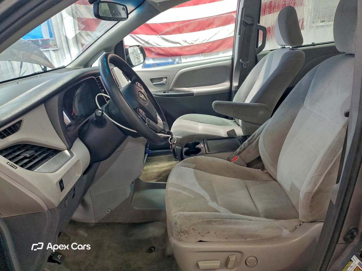 Toyota Sienna 2017