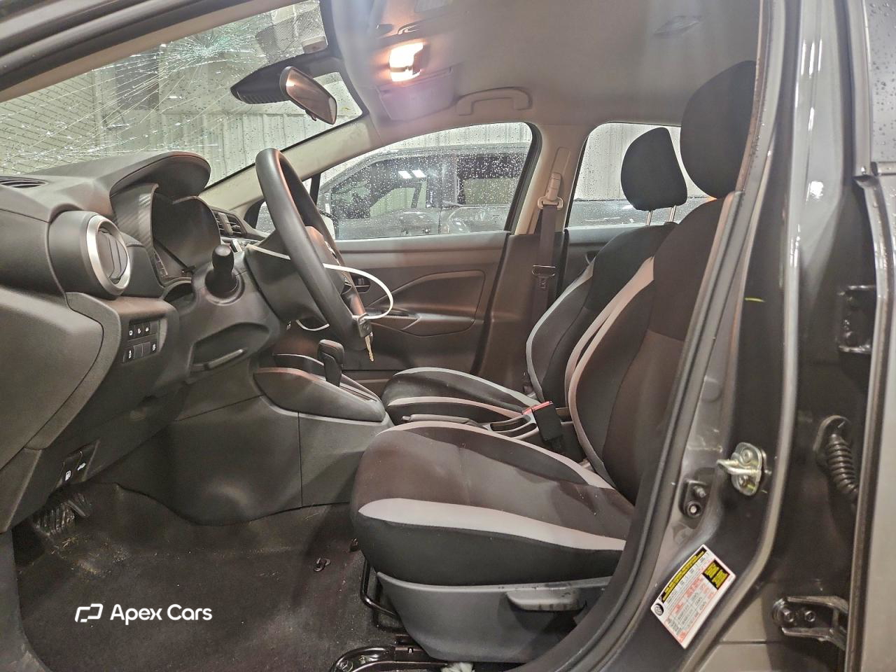Nissan Versa 2025
