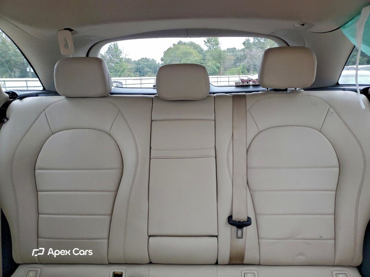 Mercedes-Benz GLC 2016