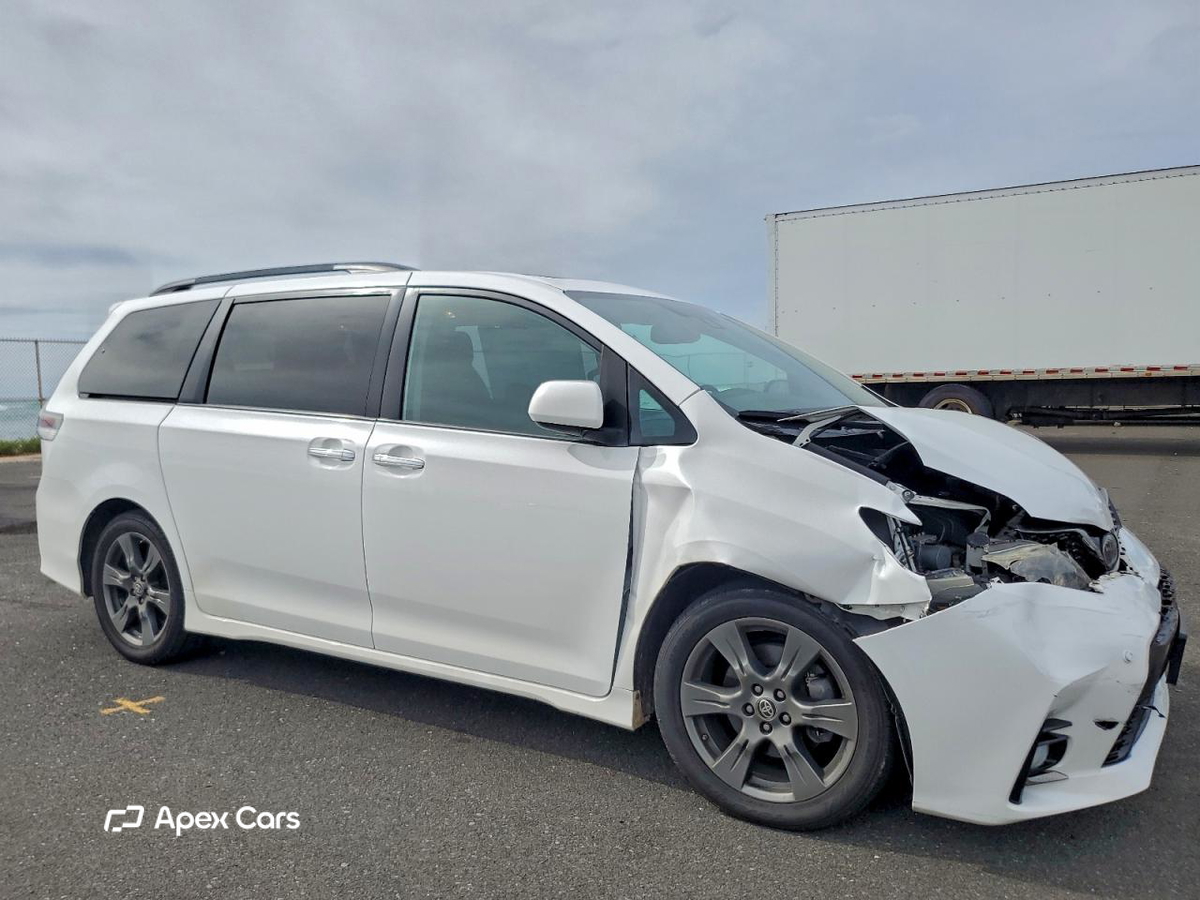 Toyota Sienna 2020