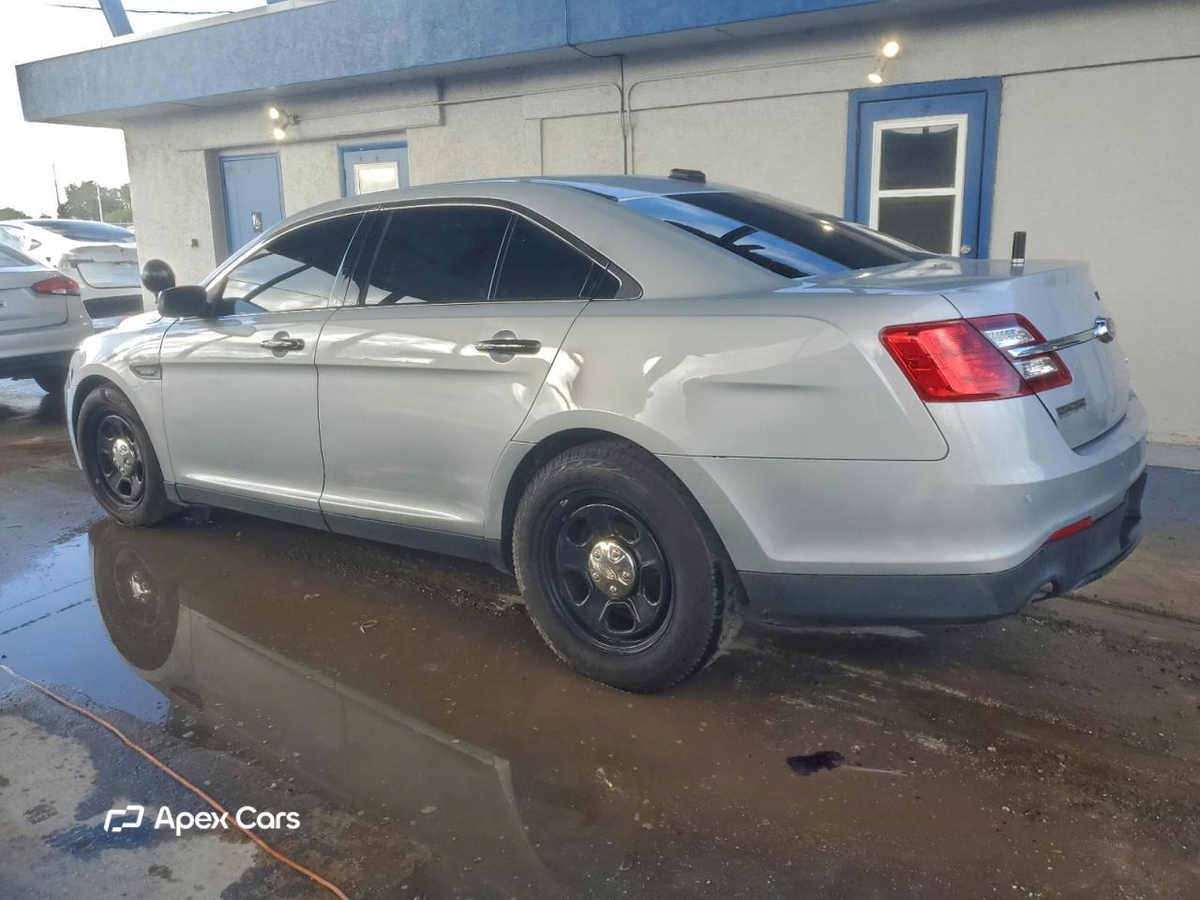 Ford Taurus 2017