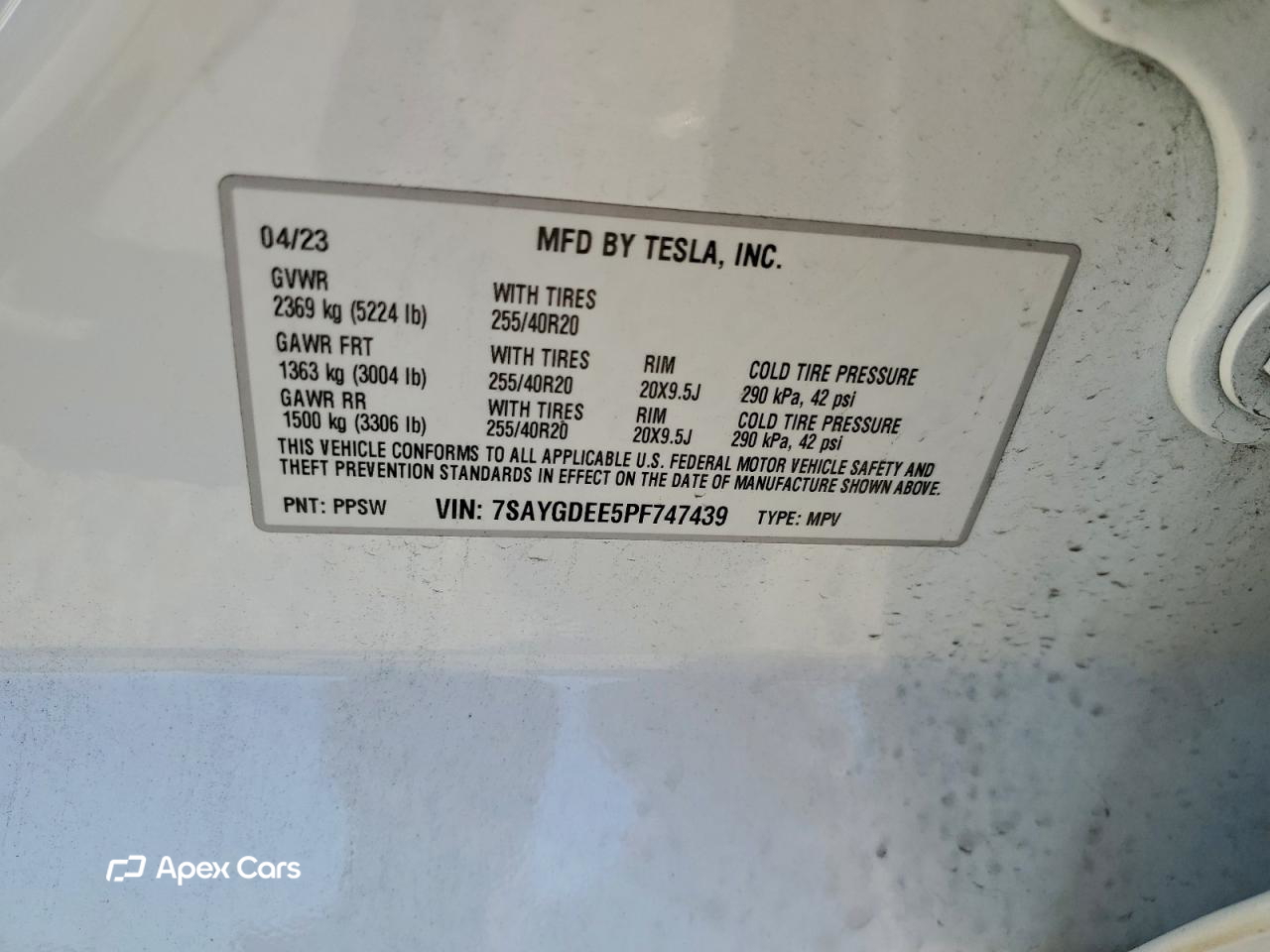 Tesla Model Y 2023