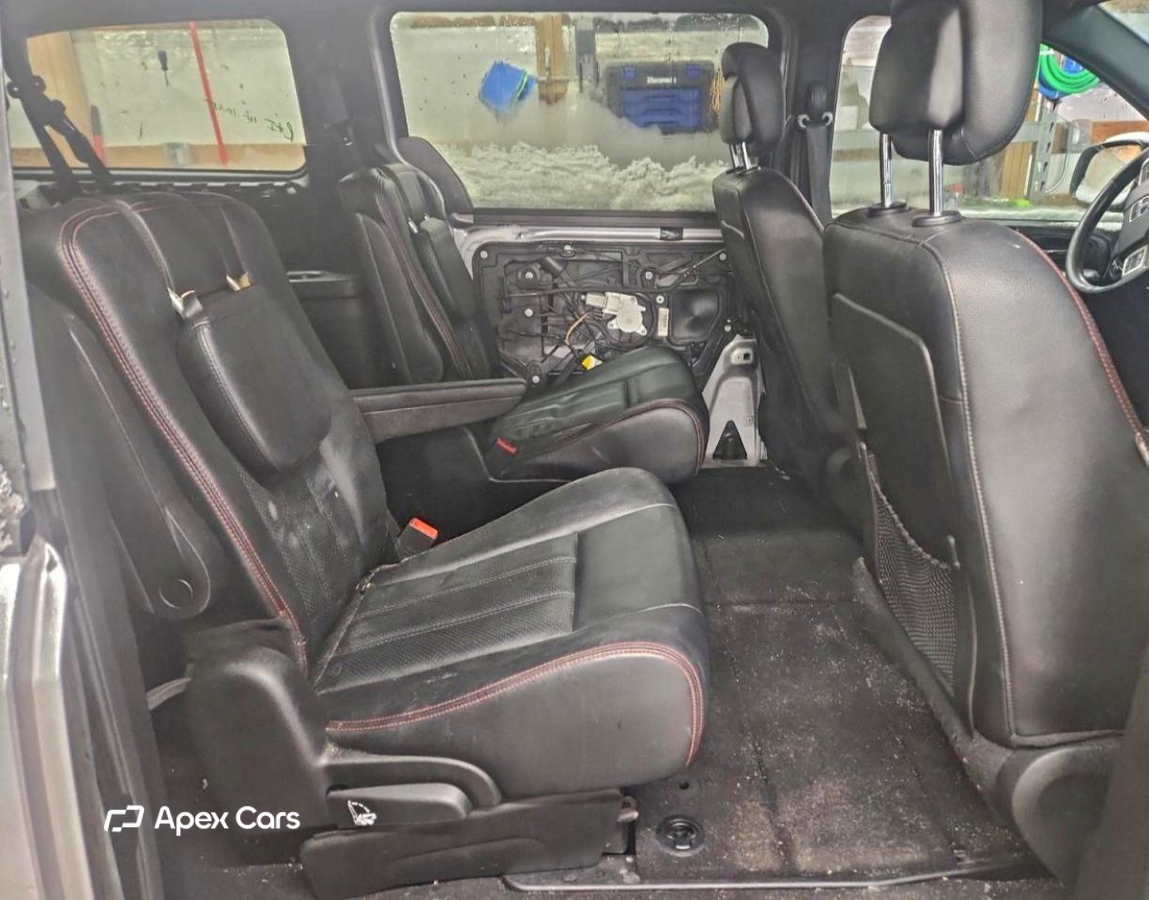 Dodge Caravan 2018