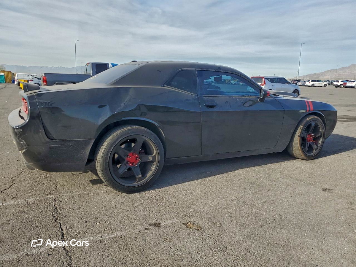 Dodge Challenger 2011