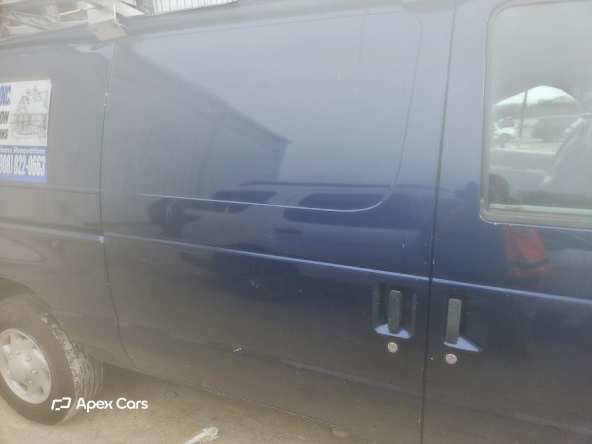 Ford Econoline 2014
