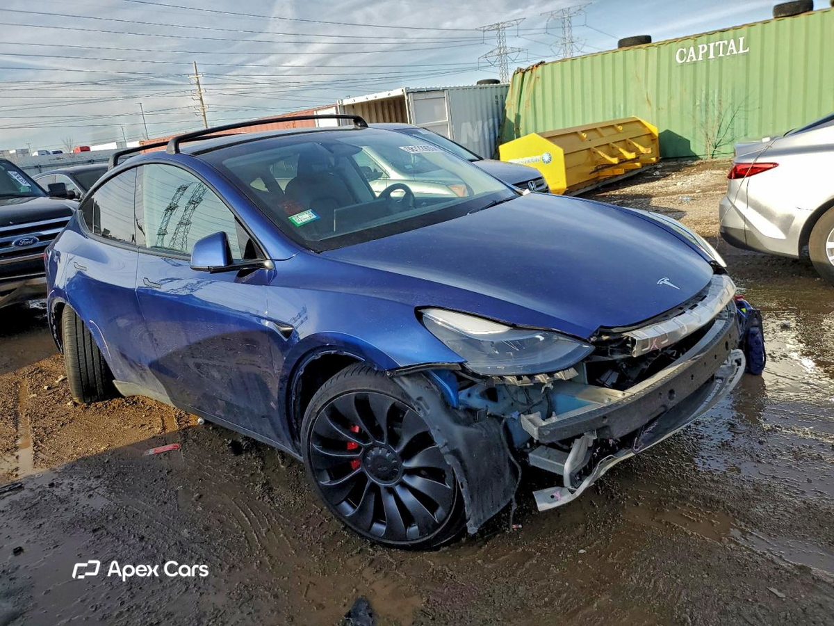 Tesla Model Y 2023